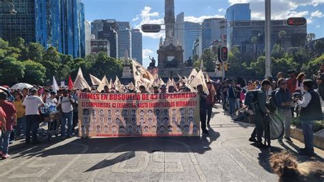 Ayotzinapa vive la lucha sigue y sigue Inicia marcha a nueve años