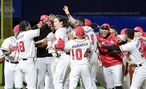 Manolitoenelplay Hit De Sandro Fabi N Deja En El Terreno A Las Estrellas