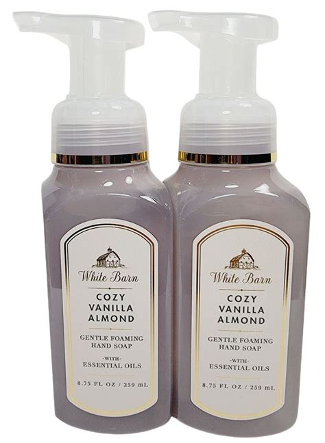 2 Bath And Body Works Wb Cozy Vanilla Almond Gentle Foaming Hand Soap 8