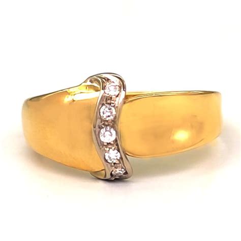 Kt White Gold Yellow Gold Ring Ct Diamonds Catawiki