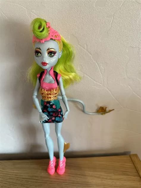 Monster High Doll Lagoona Blue Lagoonafire Freaky Fusion