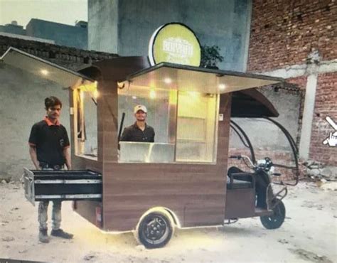 E Rickshaw Food Cart Maximum Run Per Charge 80 100 Km Loading