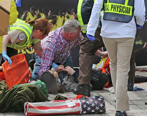 2 Killed As 2 Bombs Explode At Boston Marathon