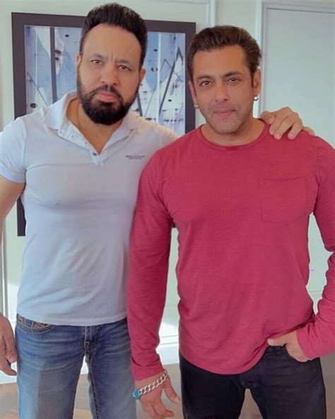 Salman Khan Bodyguard Shera Created A Ruckus At Actor House After Drinking Know How He Reacted