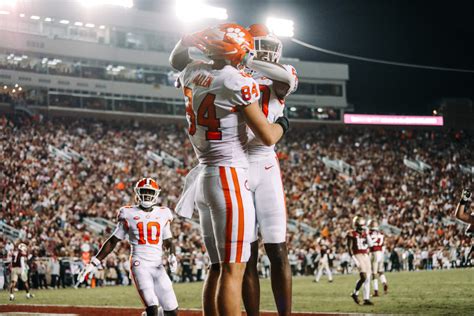 No 4 5 Clemson Defeats Florida State 34 28 Clemson Tigers Official