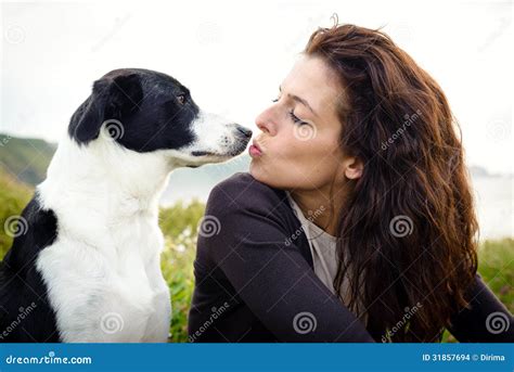 Femme Qui Baise Avec Un Chien Telegraph