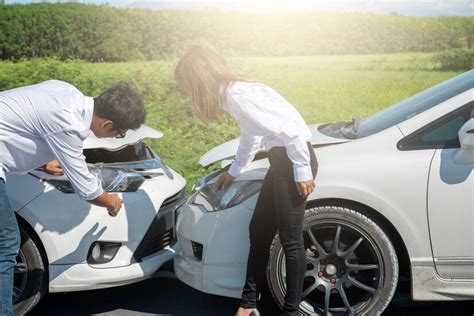 Expert Advice For Dealing With Insurance Companies After Car Accident