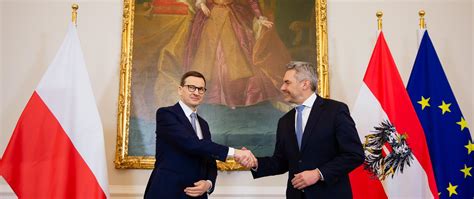 Prime Minister after meeting with the Federal Chancellor of the ...
