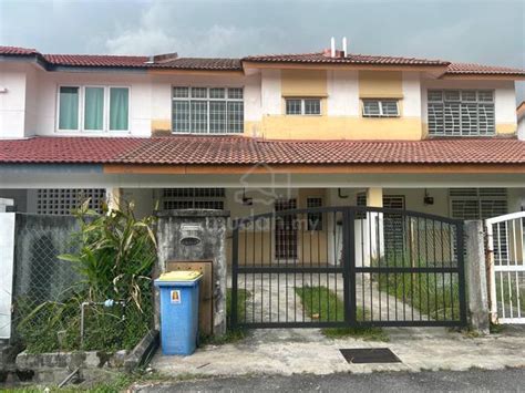 NON BUMI Double Storey House Jalan SP4 Bandar Saujana Putra Near MHSA