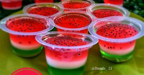 Resep 125 Watermelon Jelly Cup Puding Semangka Oleh Bunda Zi Cookpad