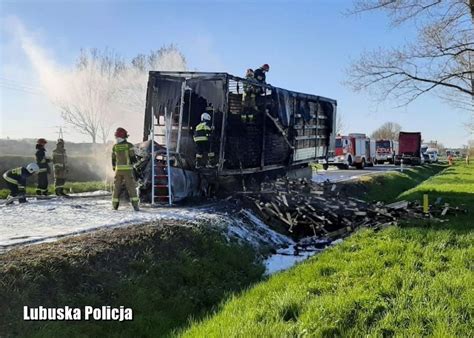 Tragedia Na Drodze Miertelny Wypadek Na Dk W G Rzycy Zderzy Y Si