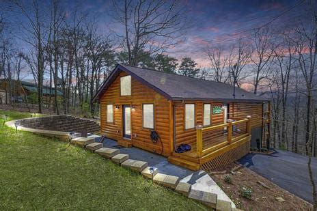 Gatlinburg Falls Resort Cabin Rentals