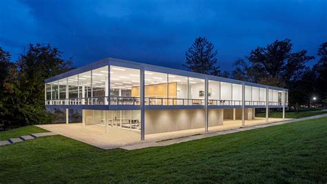 Iu Mies Van Der Rohe Building Superior Insealators