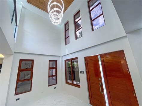 Bespoke Modern Contemporary House Lot For Sale In Fairway View