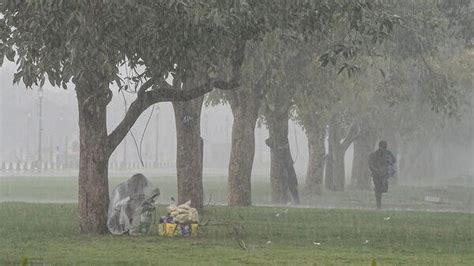 Heavy Rain Forecast In West Bengal শনিবার অতি ভারী বৃষ্টির পূর্বাভাস