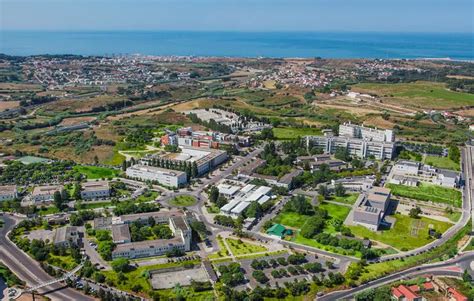 Explos O Dentro Do Campus Da Universidade Nova De Lisboa Na Caparica