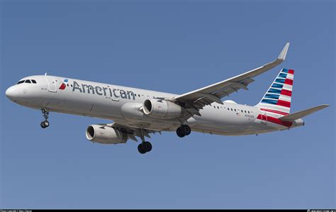 N An American Airlines Airbus A Wl Photo By Marc Charon Id