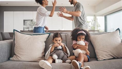 Alienação parental o que é lei é crime Saiba o que fazer