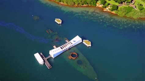 An aerial view of the USS Arizona at Pearl Harbor, Hawaii. : pics