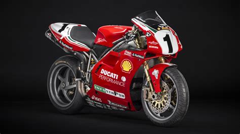 Panigale V4 Sp2 30th Anniversario 916 The Power Of Legacy With Ducati