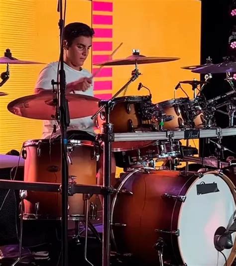 Filho De Ivete Sangalo Marcelo Cady D Show Na Bateria E Ganha