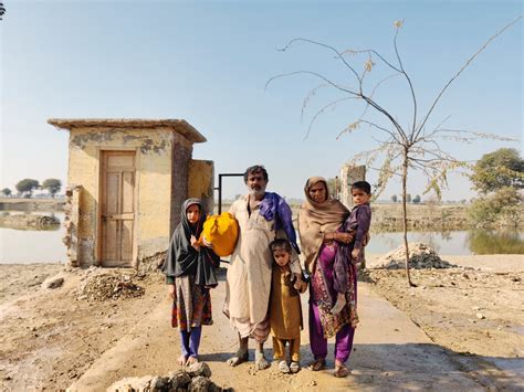 Sindh People S Housing For Flood Affectees On Twitter Countless Families Like These Lost Their