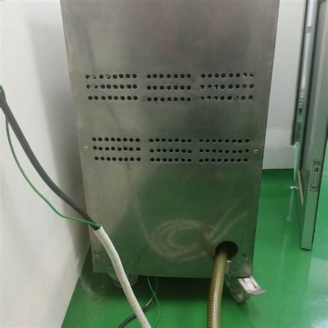 Capsuling Machine Semi Auto Services Others On Carousell