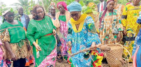 Journ E Mondiale De La Femme Rurale Les Productrices C L Br Es