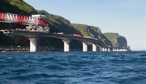 La Réunion construit sa Nouvelle route du littoral