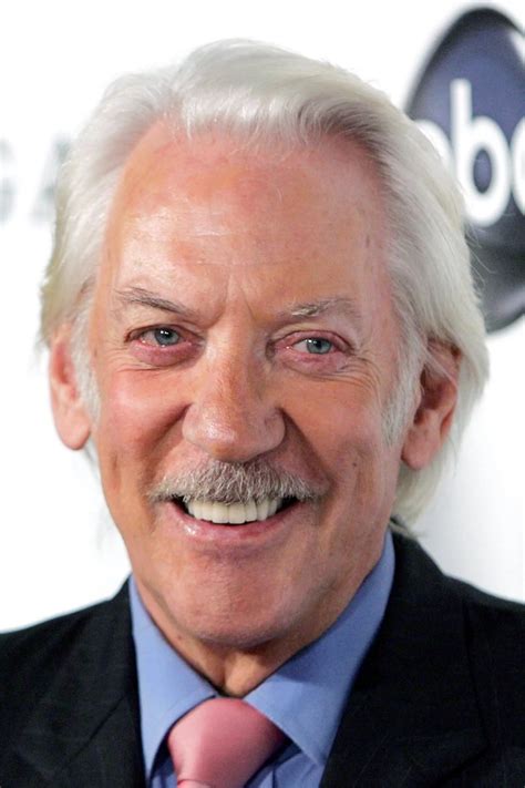 Donald Sutherland Sa Biographie Filmographie Et Quelques Photos