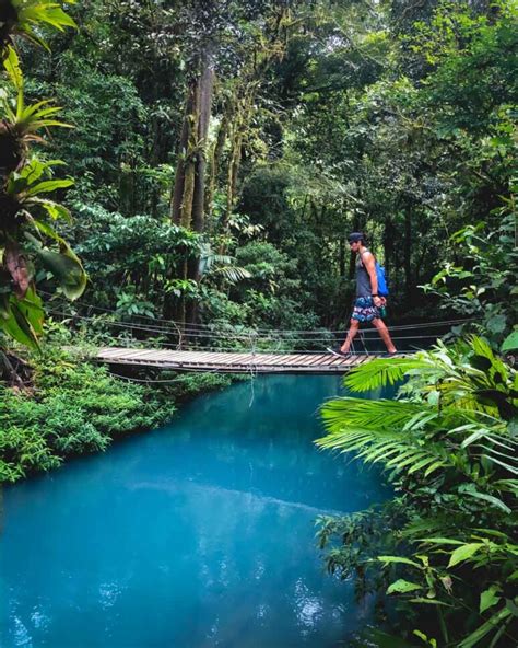 Hiking Rio Celeste, Costa Rica - Guide To Rio Celeste Waterfall Hike