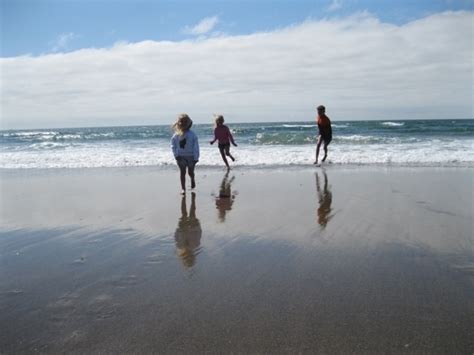 Lincoln City Beach in Lincoln City, Oregon - Kid-friendly Attractions ...