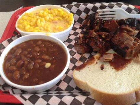Menu At Roscoes Bbq Edwardsville