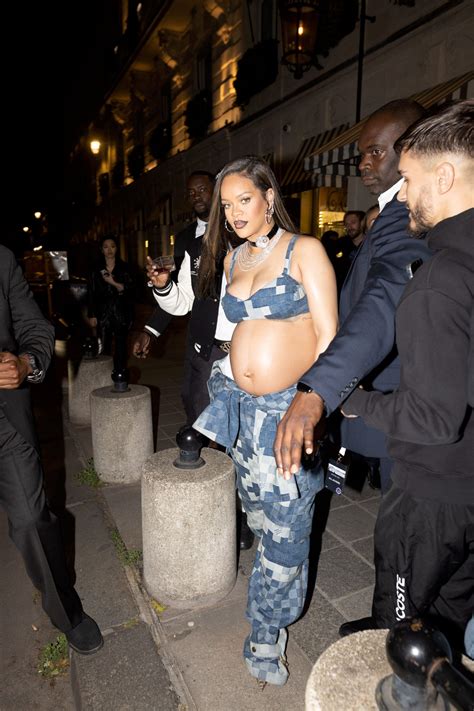 Rihanna Big Boobs Pregnant Louis Vuitton Party Hot Celebs Home