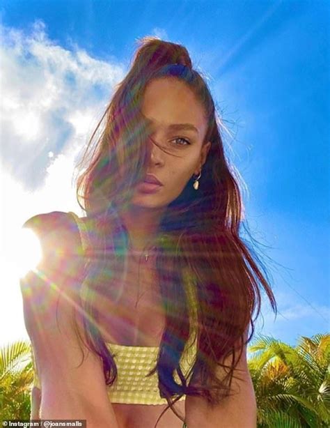 Joan Smalls Shows Off Her Toned Physique In A Tiny Yellow Bikini Joan Smalls Yellow Bikini Joan