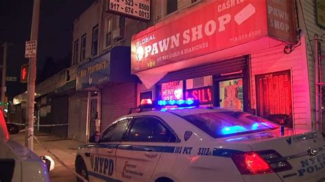 Queens pawn shop owner attacked with metal rod during robbery - ABC7 New York