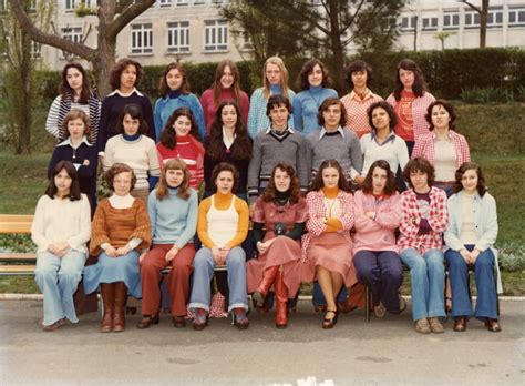 Photo De Classe Seconde A4a5 De 1975 Lycée Laure Gatet Copains Davant