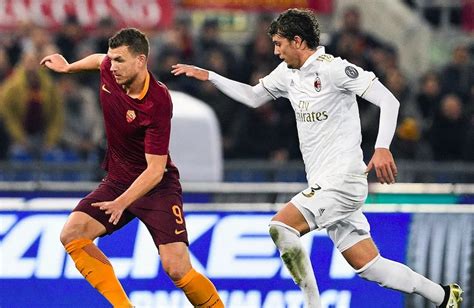 Un bijou de Nainggolan éteint le Milan Serie A J16 AS Roma Milan