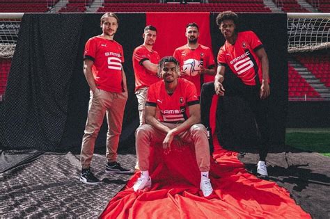 Stade Rennais Le Club D Voile Son Nouveau Maillot Pour La Saison