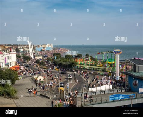 Southend on sea essex hi-res stock photography and images - Alamy