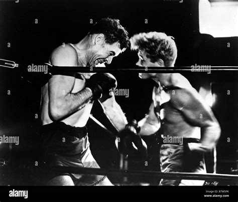 Robert Wise Robert Ryan Hi Res Stock Photography And Images Alamy