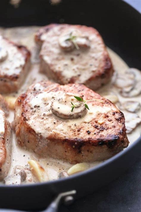 Pork Chops with Creamy Mushroom Sauce | Creme De La Crumb