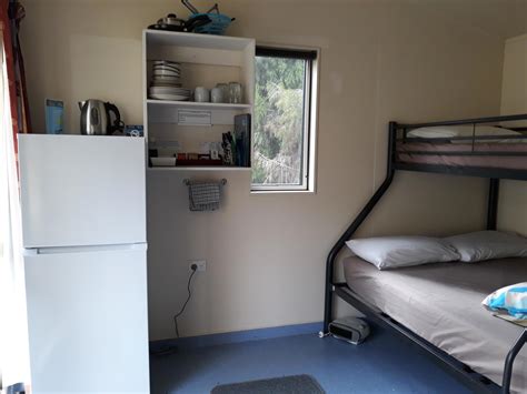Basic Cabin (sleeps 5)