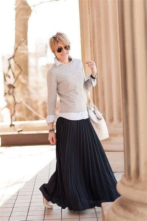 Classy Pleated Dress Outfit Ideas For Fall And Winter Season In