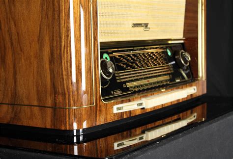 Grundig 5050W enhanced – Luxuryradios – Restauro radio e Hi-Fi d'epoca