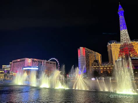 Las Vegas Nevada Night Lights Street Cars Scene Las Vegas Blvd View