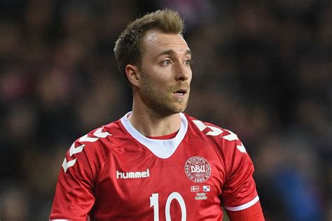 Breaking Denmark S Christian Eriksen Collapses During Euro Match