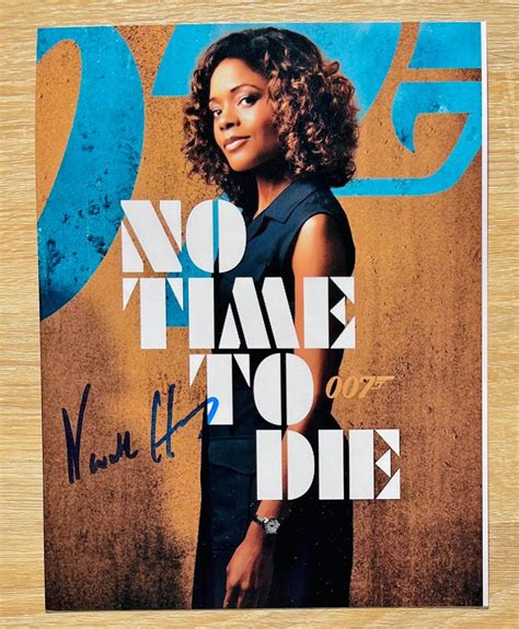 James Bond 007: No Time To Die - Naomie Harris (Eve Moneypenny ...