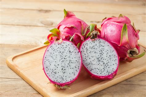 Pitaya fruit du dragon ses atouts où le trouver et comment le préparer