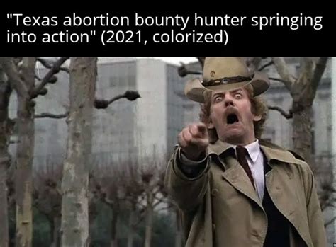 Da Fuck He Doin Ova Der Scrolller